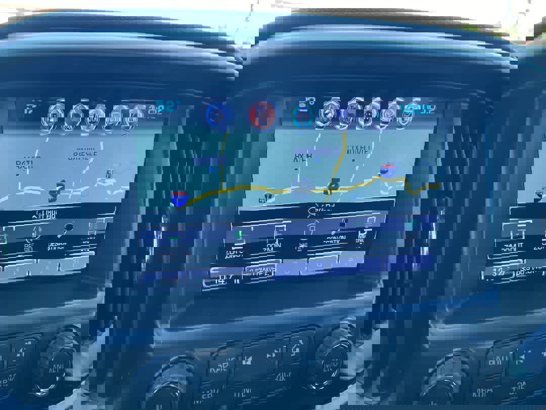 Used 2018 Chevrolet Colorado Z71 w/ Centennial Edition image 18