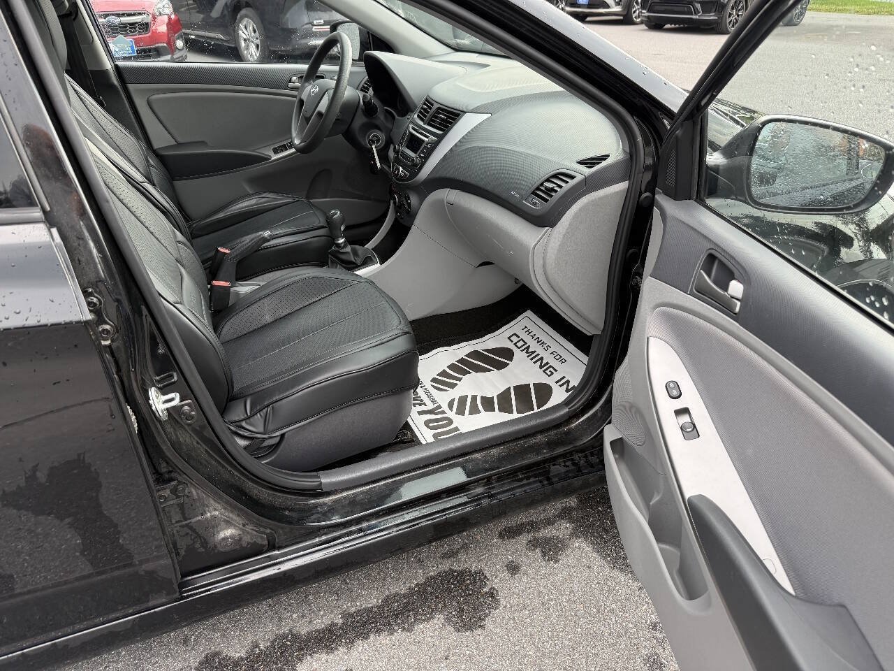 Used 2016 Hyundai Accent SE FWD image 8