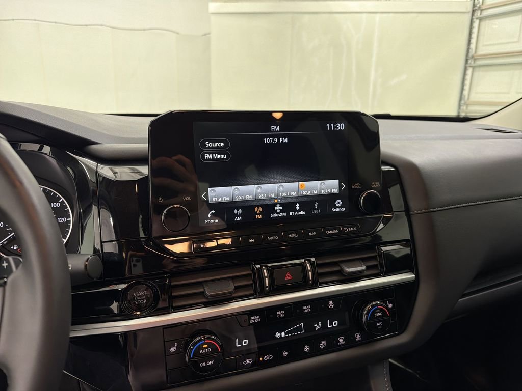 Certified 2025 Nissan Pathfinder SL w/ Cargo Package AWD/4WD image 28