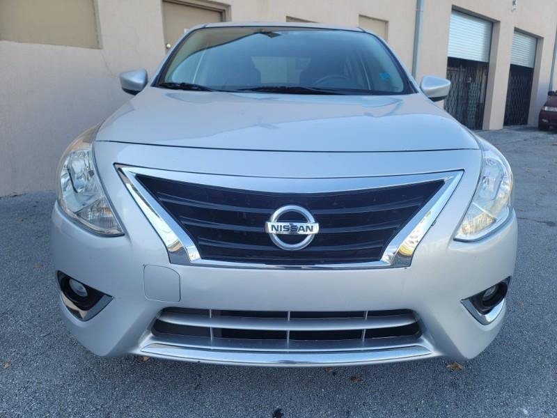 Used 2018 Nissan Versa SV w/ SV Special Edition Package FWD image 16