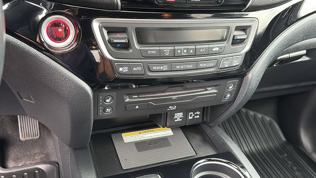 Used 2021 Honda Pilot Black Edition image 18