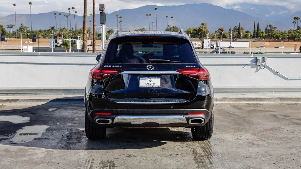 Used 2025 Mercedes-Benz GLE 450e 4MATIC image 8