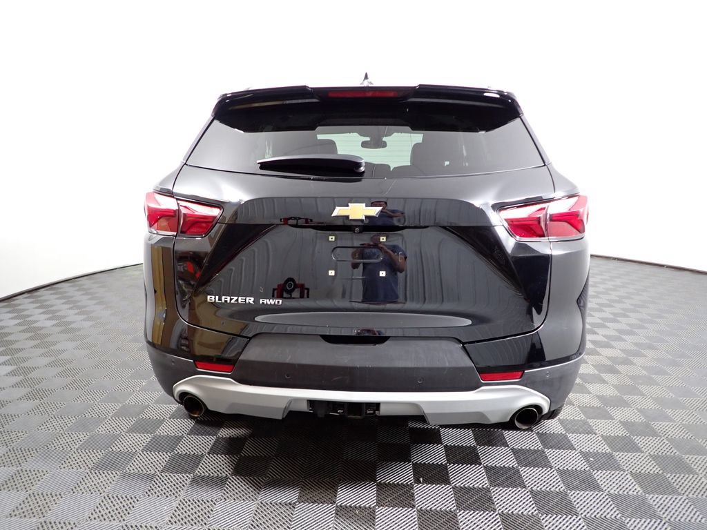 Used 2021 Chevrolet Blazer LT AWD/4WD image 14
