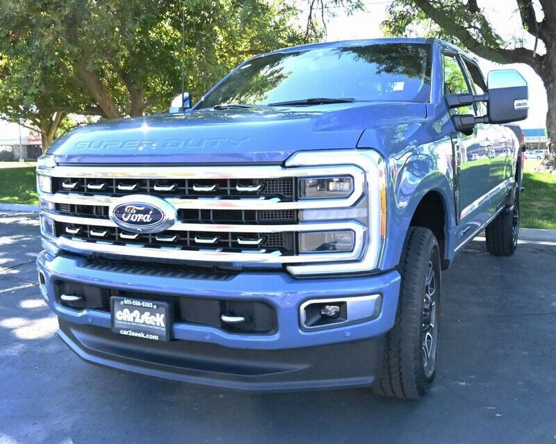 Used 2023 Ford F350 Platinum image 11