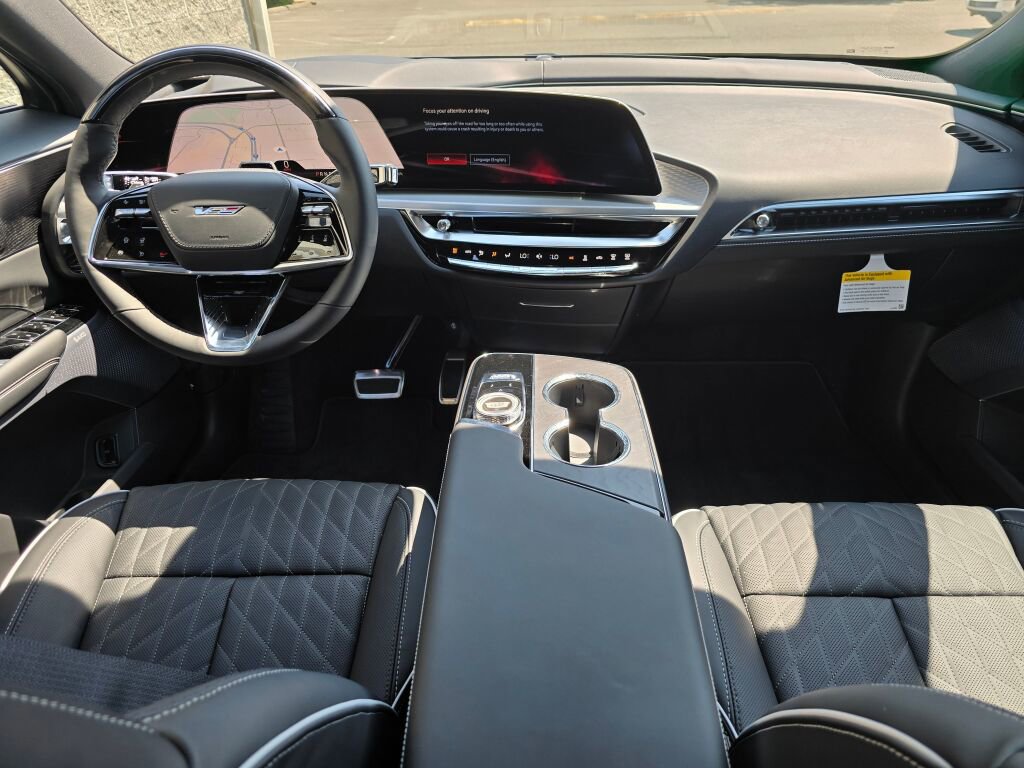 New 2026 Cadillac Lyriq V image 18