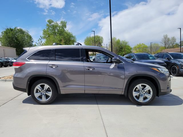 Used 2019 Toyota Highlander Limited AWD/4WD image 6