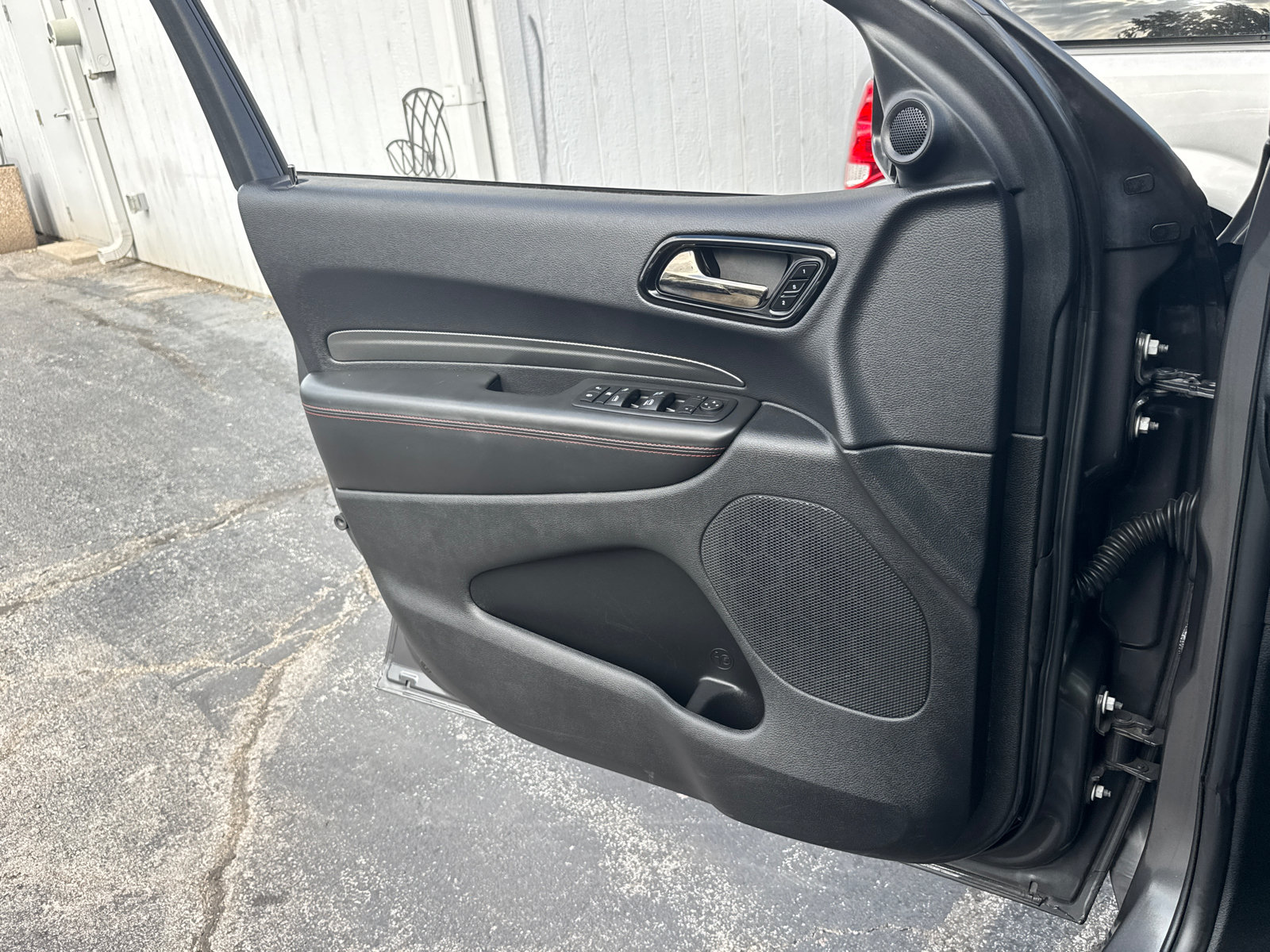 Used 2025 Dodge Durango R/T AWD/4WD image 19