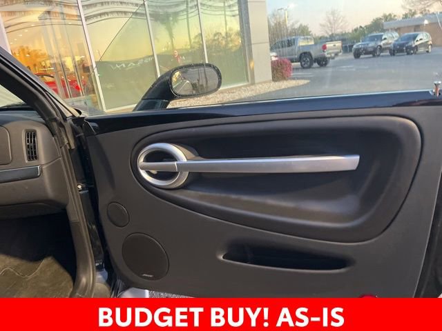 Used 2005 Chevrolet SSR w/ Preferred Equipment Group RWD image 10