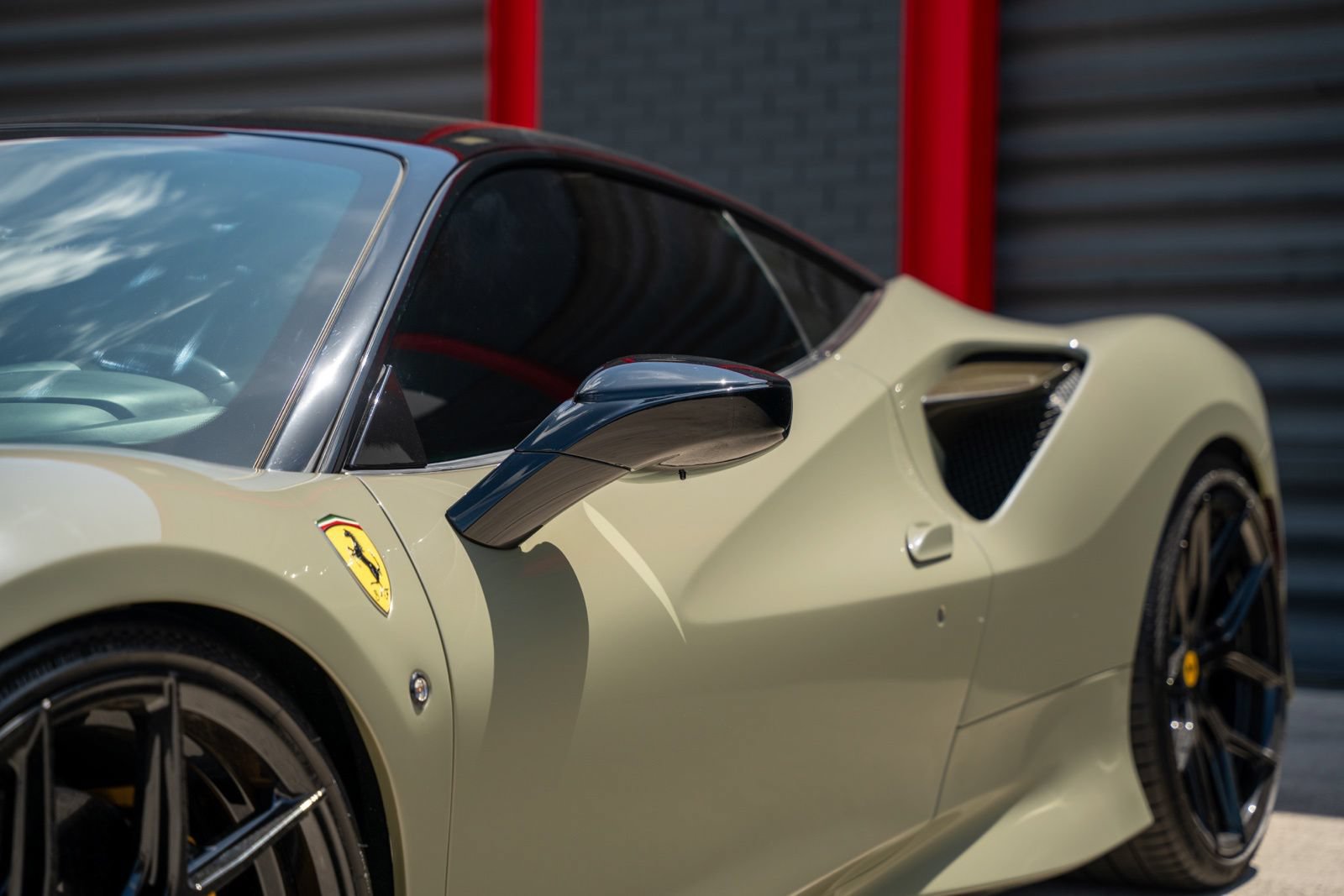 Used 2020 Ferrari F8 Tributo RWD image 14