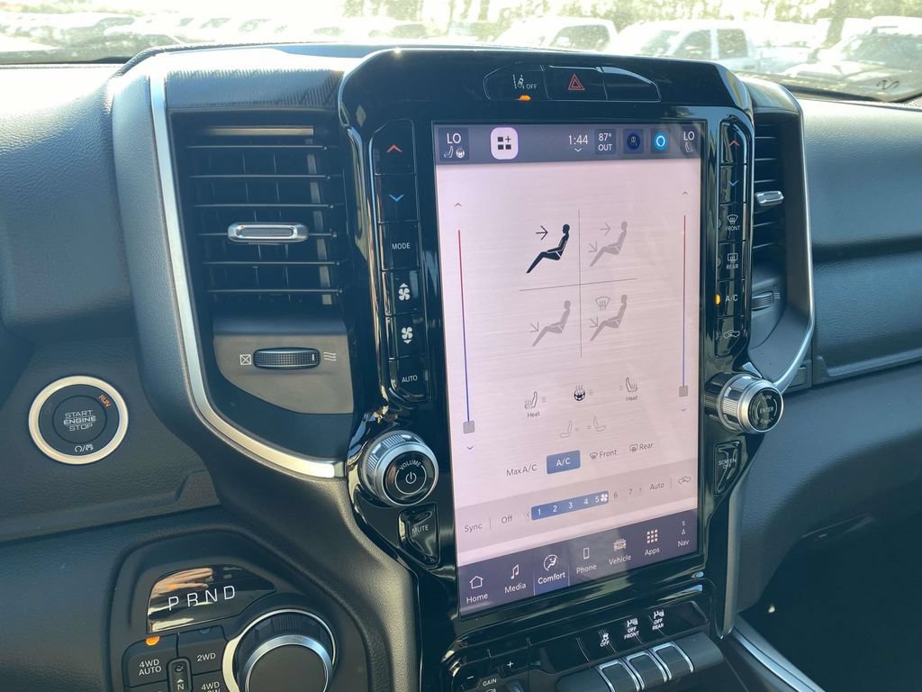 New 2026 RAM 1500 Big Horn AWD/4WD image 29