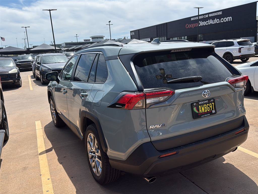 Used 2021 Toyota RAV4 XLE Premium AWD/4WD image 12