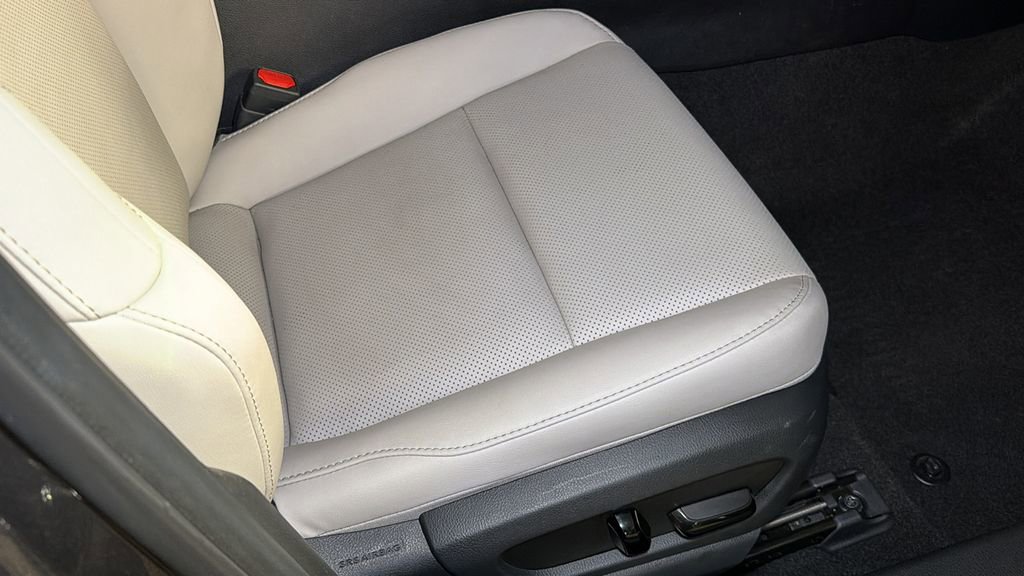 Certified 2023 Lexus UX 250h AWD w/ Premium Package image 12