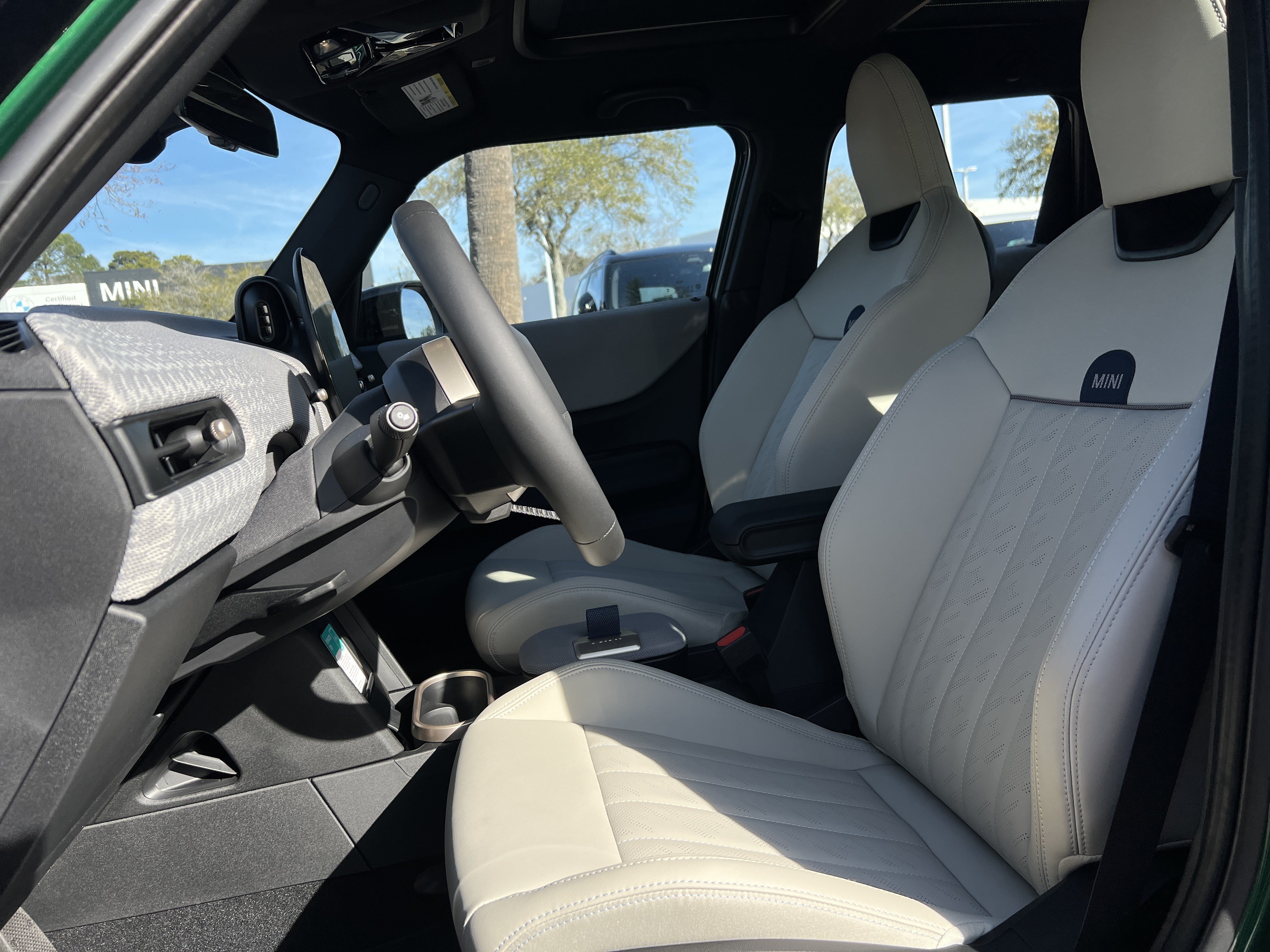 New 2026 MINI Cooper 4-Door Hardtop FWD image 9