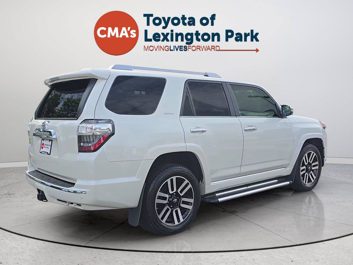 Used 2017 Toyota 4Runner Limited AWD/4WD image 5