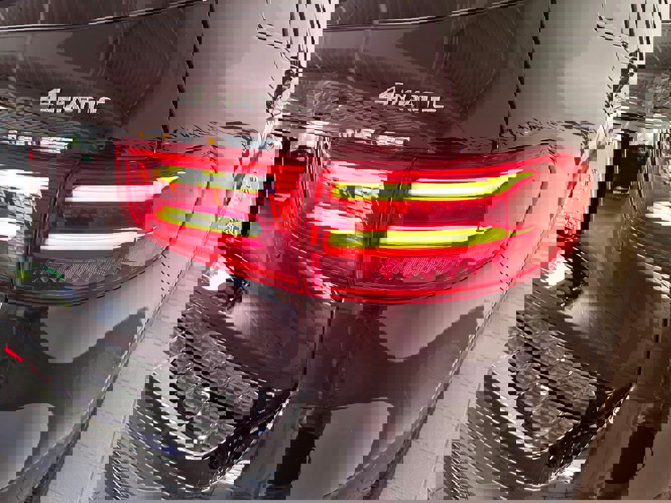 Used 2024 Mercedes-Benz GLB 250 4MATIC image 35