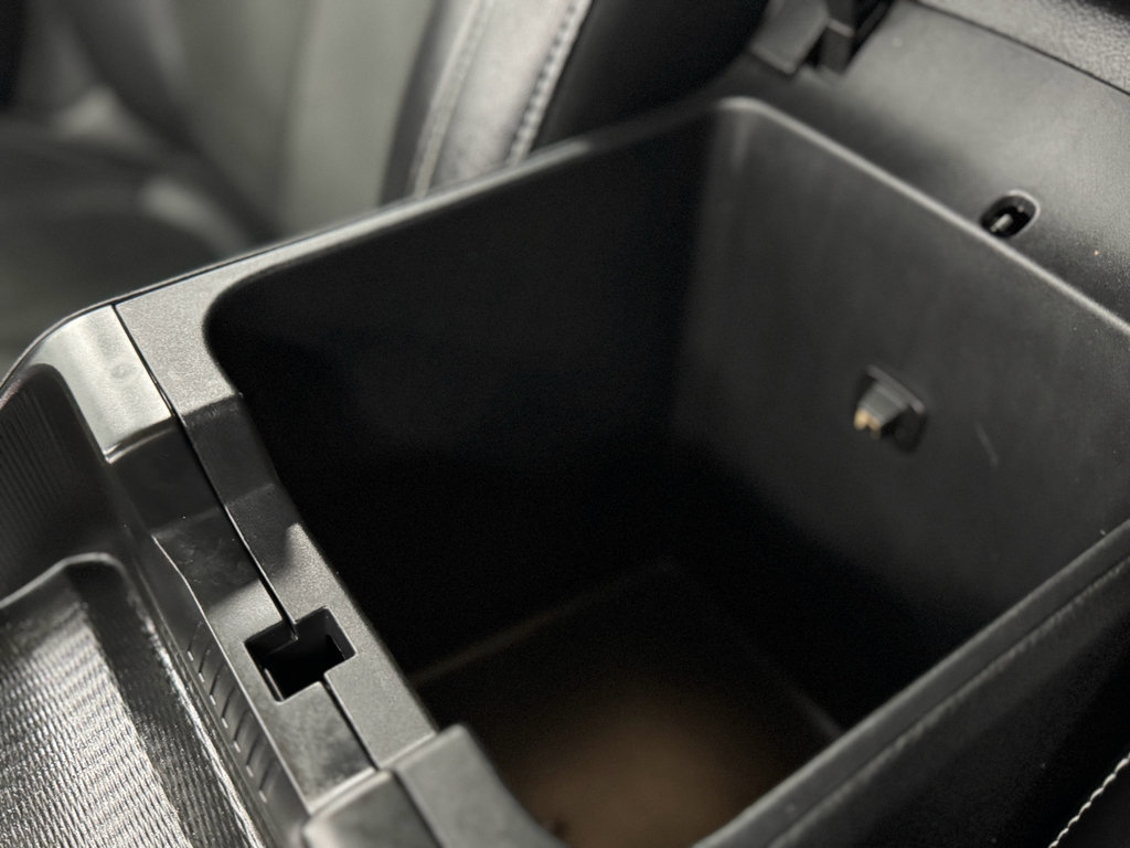 Used 2024 Jeep Grand Cherokee L Laredo image 31