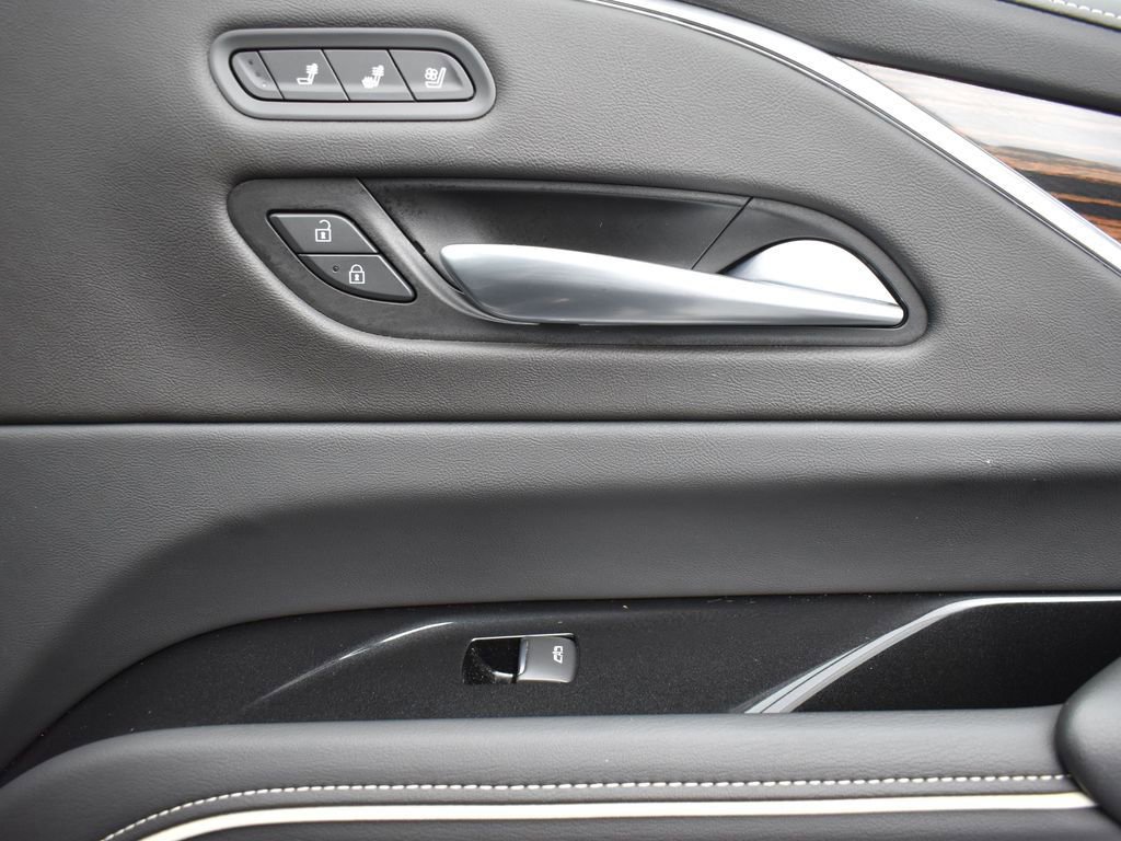 Certified 2023 Cadillac Escalade Premium Luxury w/ LPO, Floor Liner Package image 38