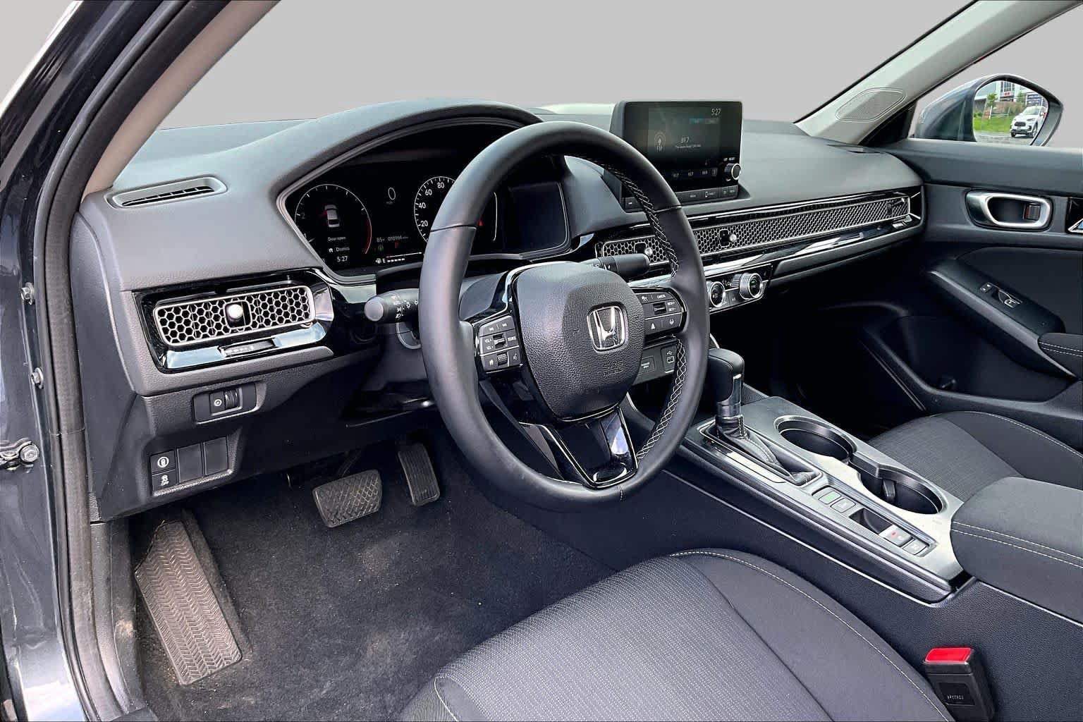 Used 2024 Honda Civic EX image 17
