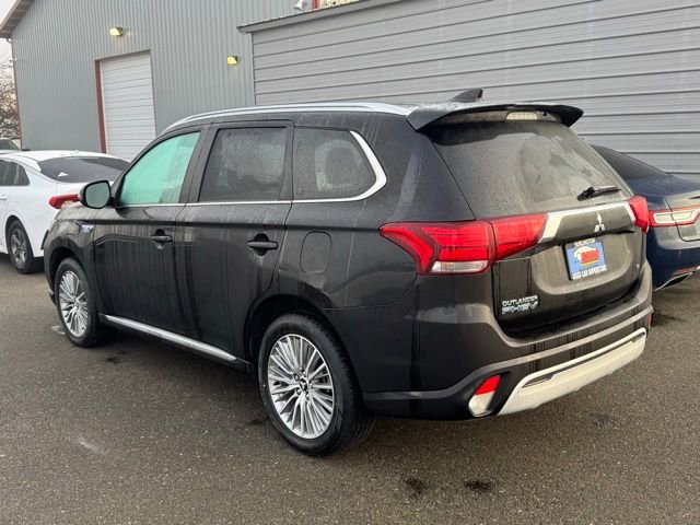 Used 2020 Mitsubishi Outlander SEL image 2