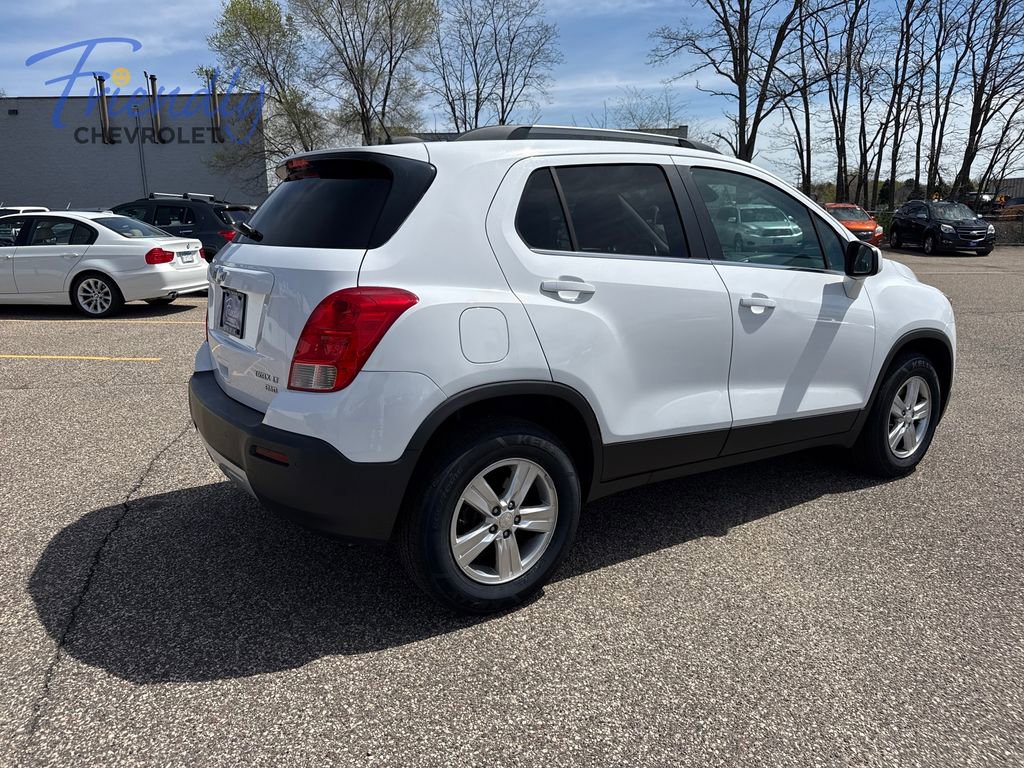 Used 2015 Chevrolet Trax LT w/ LT Plus Package AWD/4WD image 10