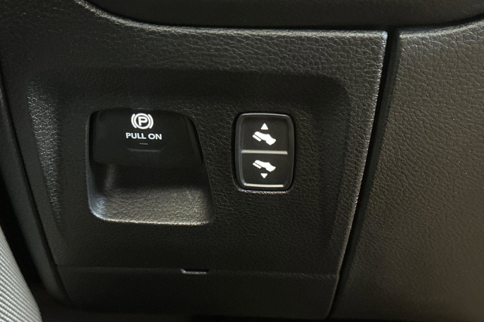 New 2026 RAM 1500 Rebel w/ Rebel Level 2 Equipment Group image 17