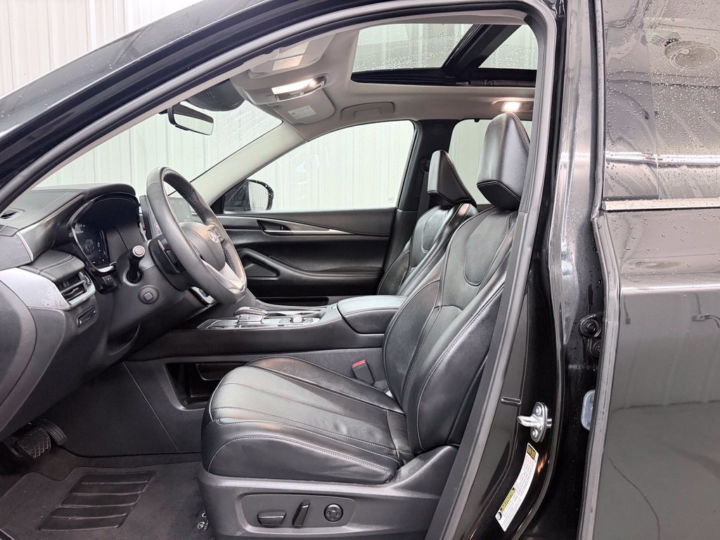 Certified 2024 INFINITI QX60 Luxe w/ Cargo Package AWD/4WD image 10