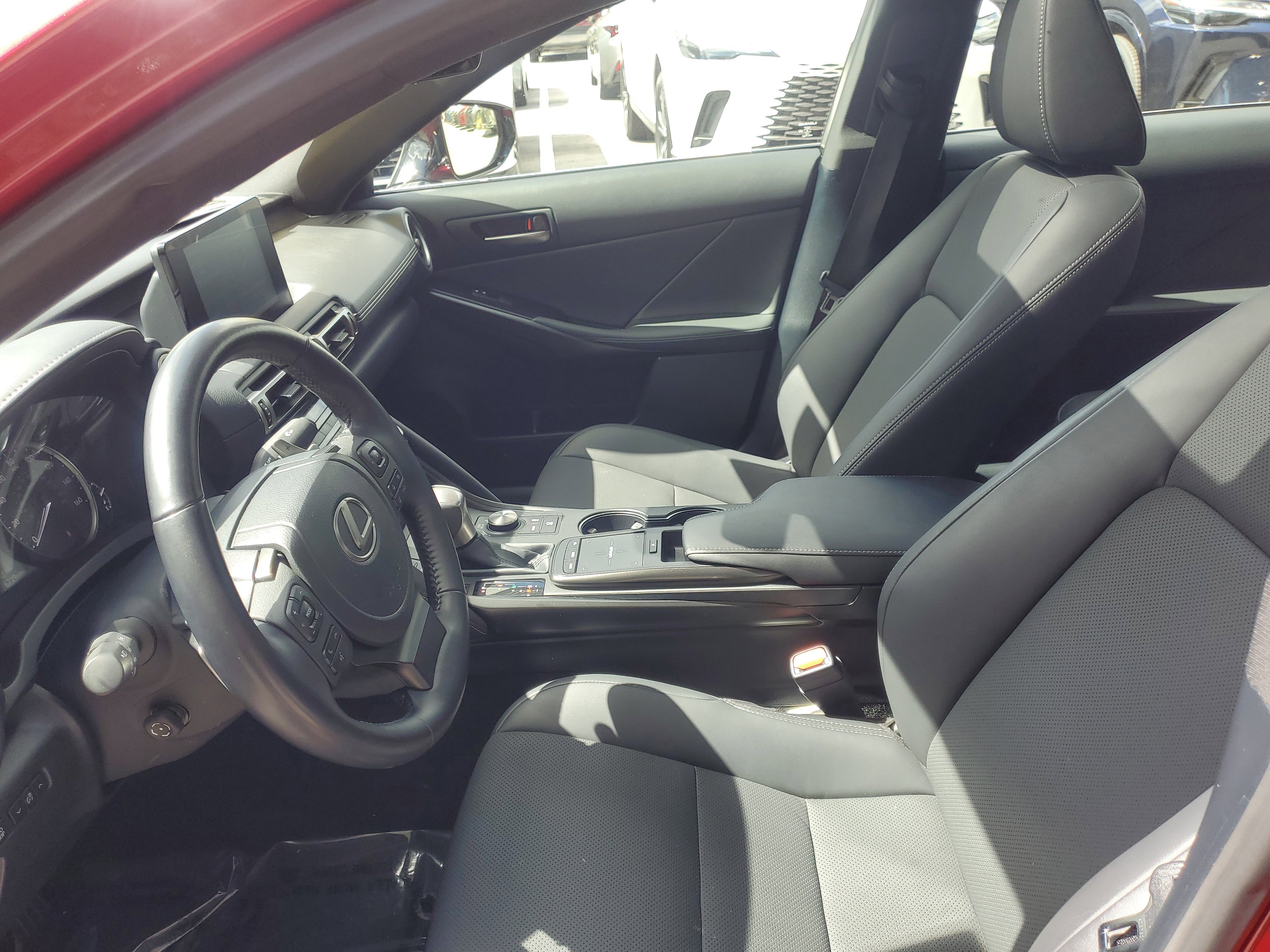 Used 2022 Lexus IS 300 w/ Premium Package image 13