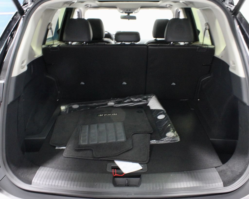 Certified 2023 Nissan Rogue SV w/ SV Premium B Package AWD/4WD image 12