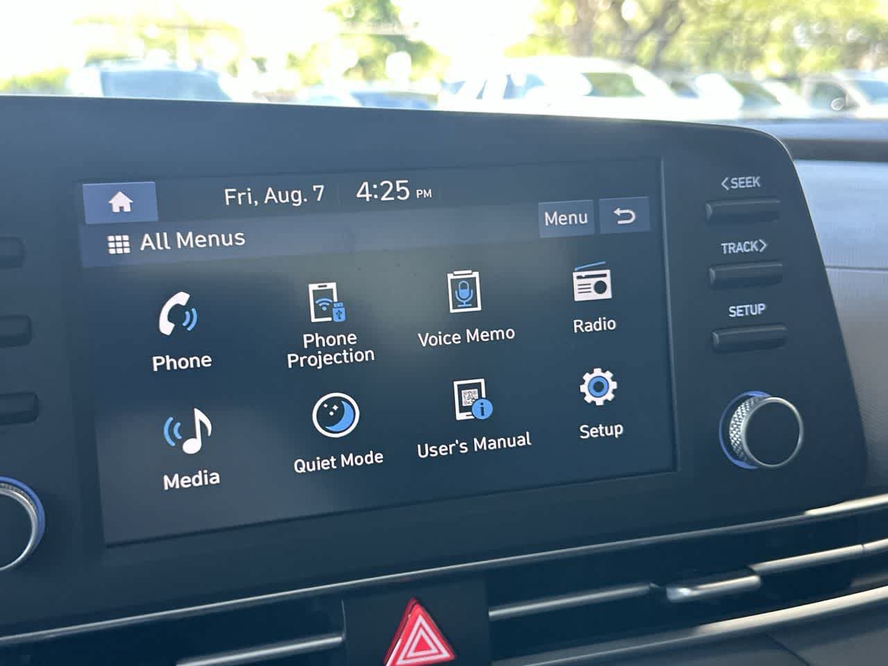 Used 2026 Hyundai Elantra SE FWD image 18