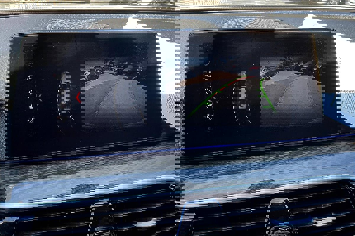 Used 2017 BMW 540i image 21