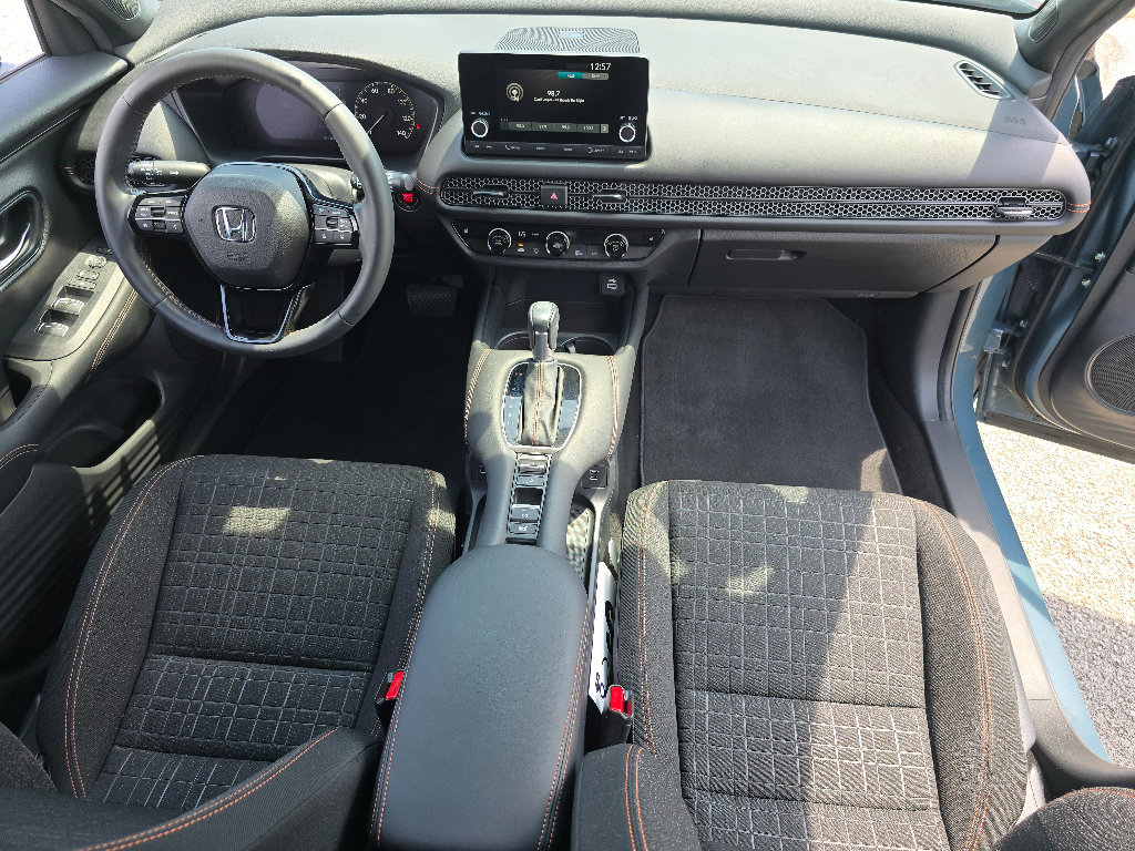 Used 2024 Honda HR-V Sport image 16