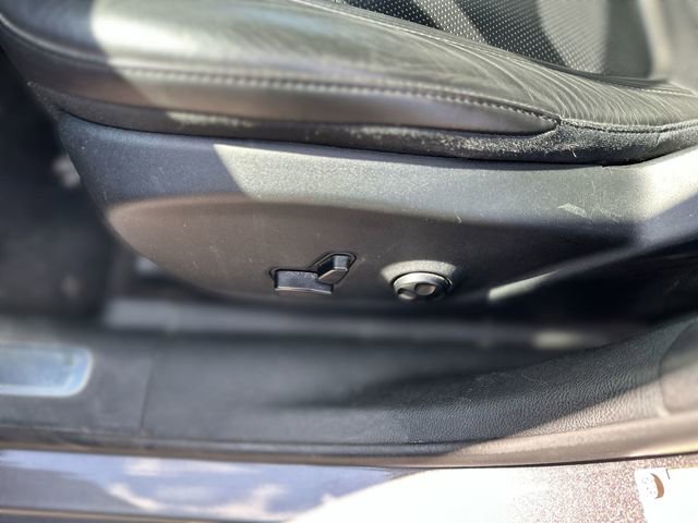 Used 2019 Jeep Cherokee Limited image 14