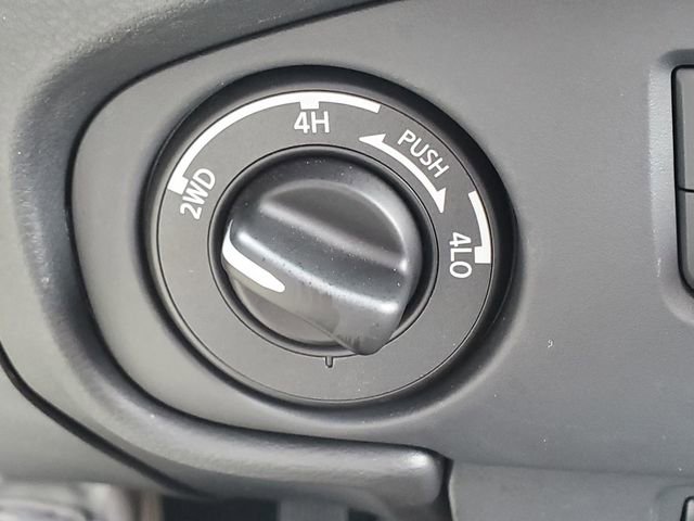 Certified 2024 Nissan Frontier PRO-4X w/ Technology Package image 24