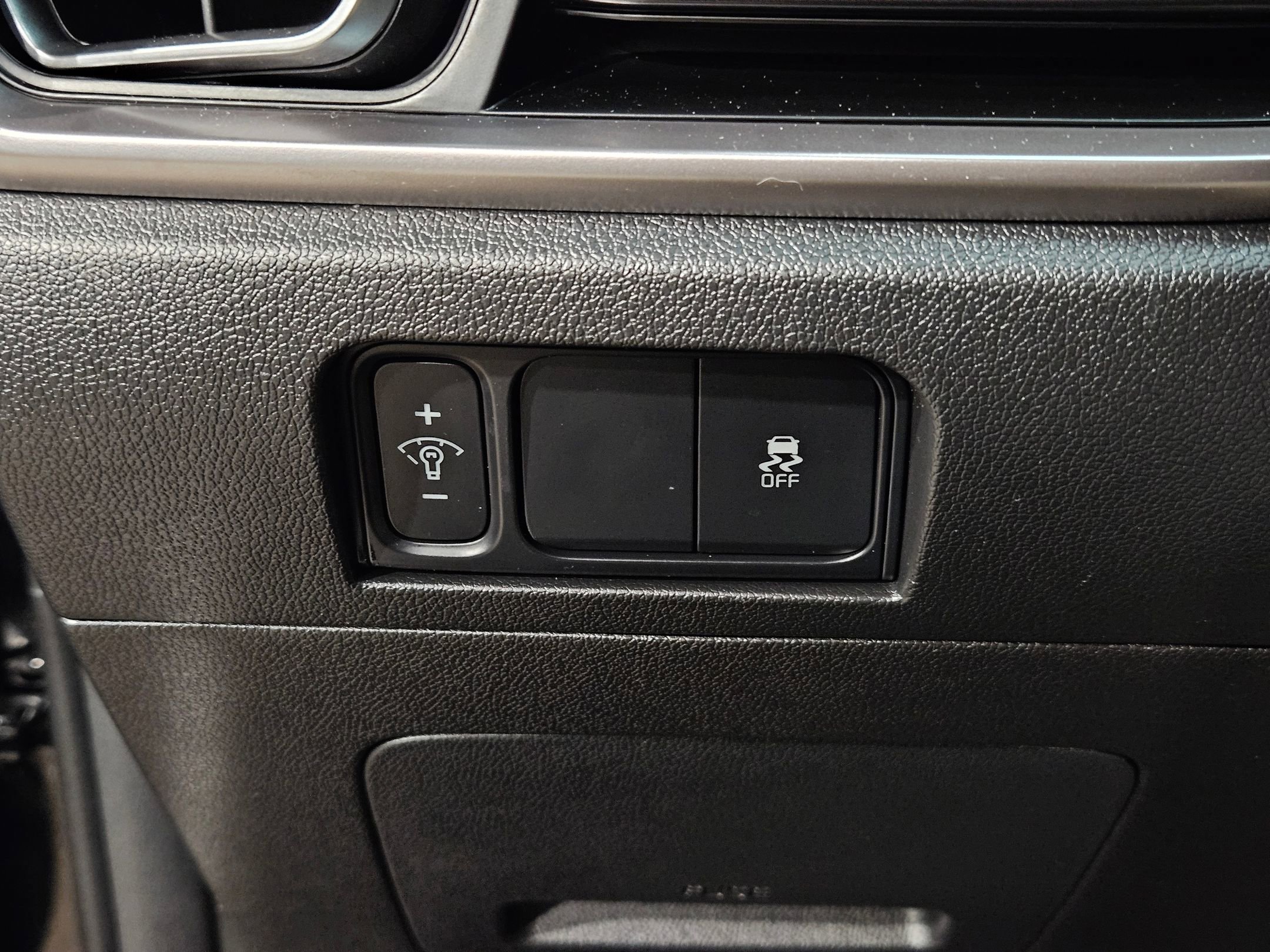 Used 2024 Kia Sorento LX image 24