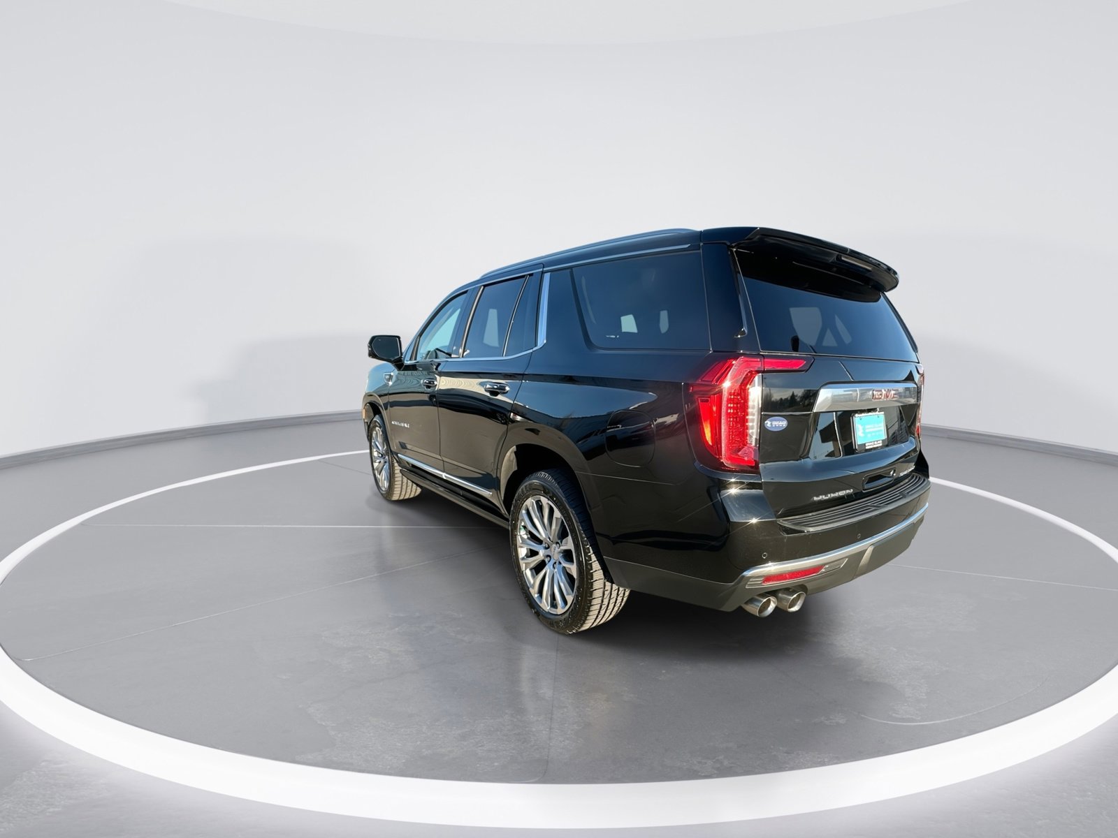 Used 2023 GMC Yukon Denali AWD/4WD image 6