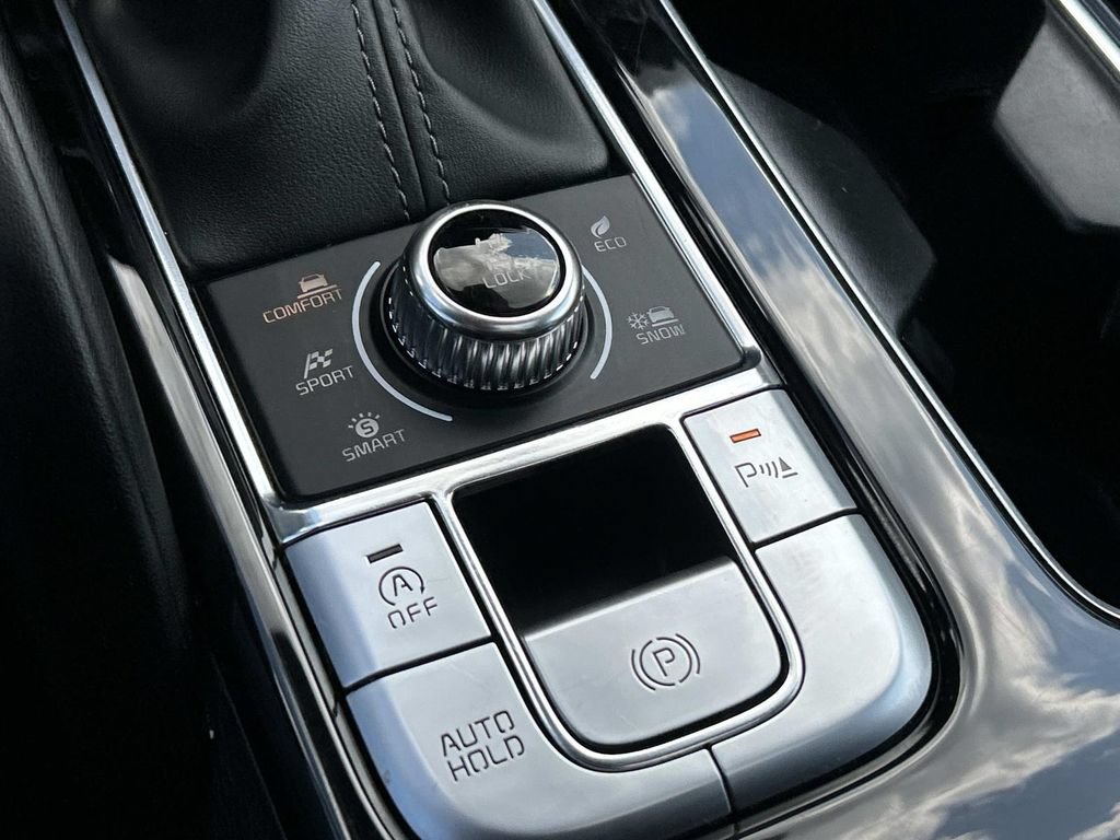 Used 2025 Kia Telluride S AWD/4WD image 37