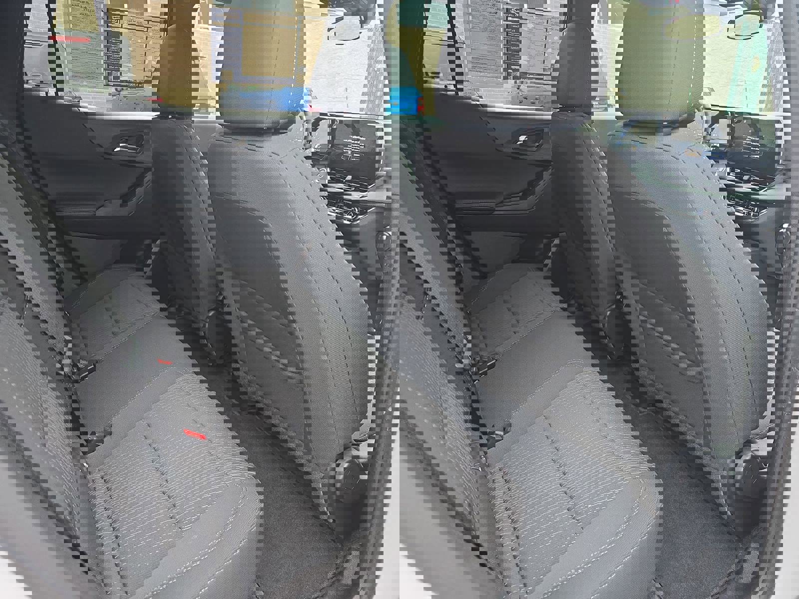 Used 2025 Chevrolet Equinox LT image 12