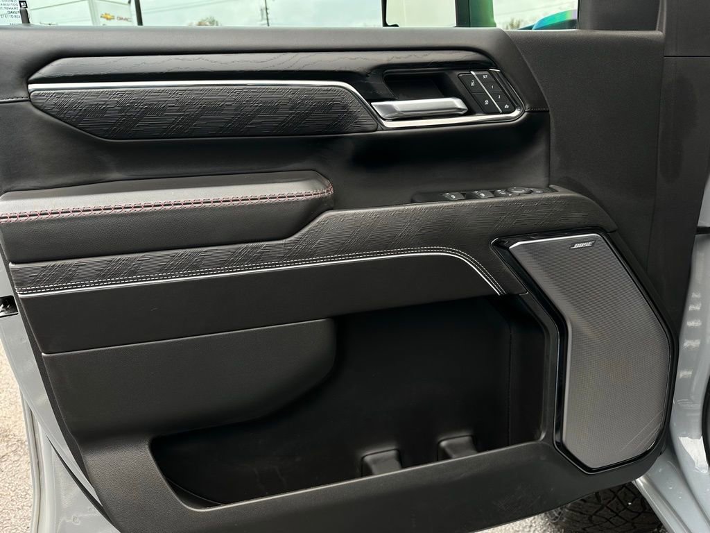 Used 2024 GMC Sierra 2500 AT4X w/ AT4X AEV Edition image 11