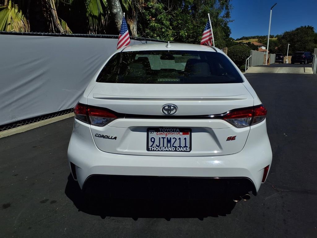 Certified 2024 Toyota Corolla SE w/ SE Premium Package image 6