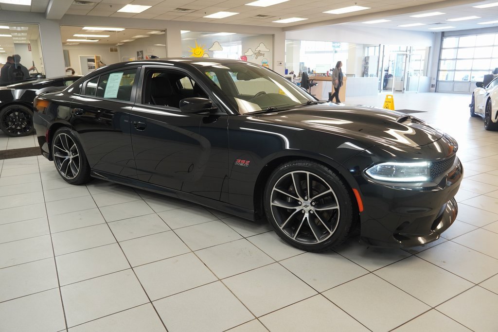 Used 2018 Dodge Charger R/T Scat Pack image 13