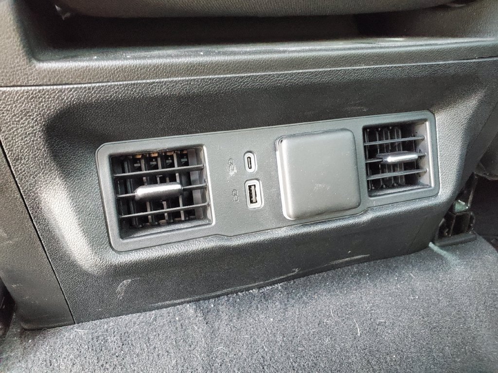Used 2024 Chevrolet Silverado 1500 LT AWD/4WD image 28