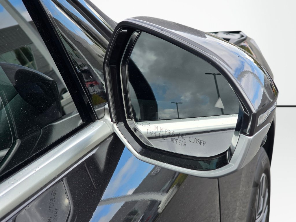 Used 2025 BMW X3 xDrive30i w/ Premium Package AWD/4WD image 32