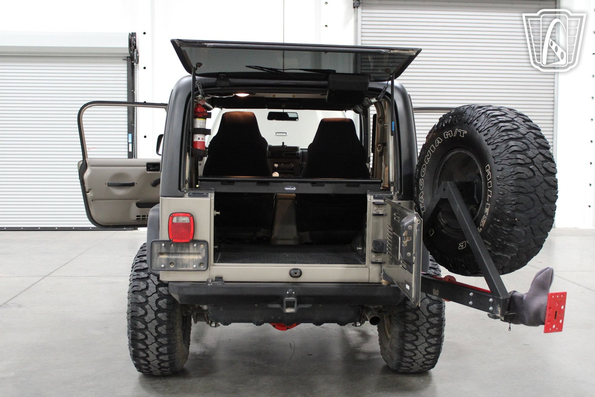 Used 2006 Jeep Wrangler Rubicon AWD/4WD image 38