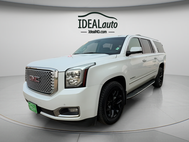 Used 2017 GMC Yukon XL Denali w/ Open Road Package AWD/4WD image 7