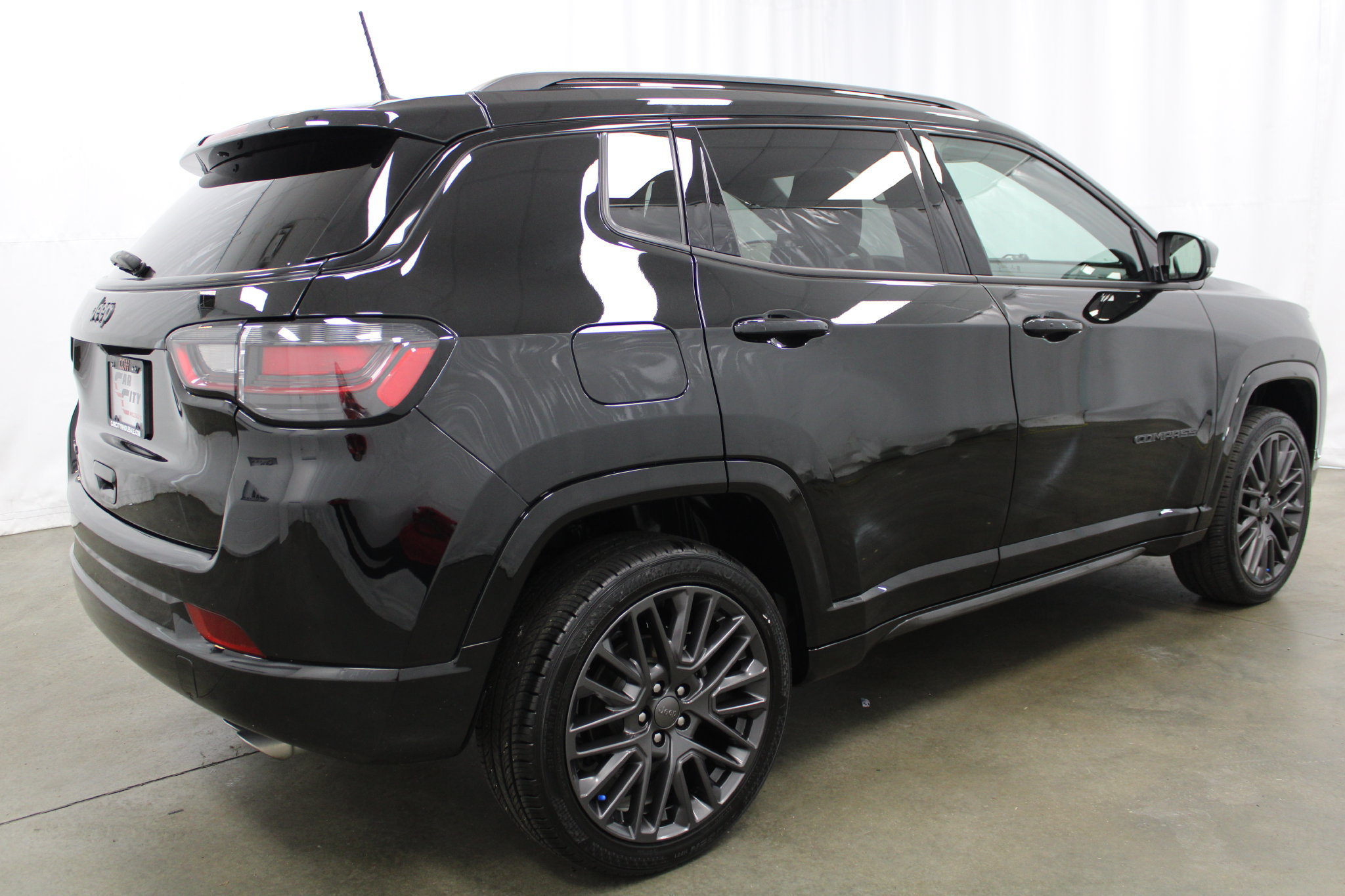 Used 2022 Jeep Compass High Altitude AWD/4WD image 6