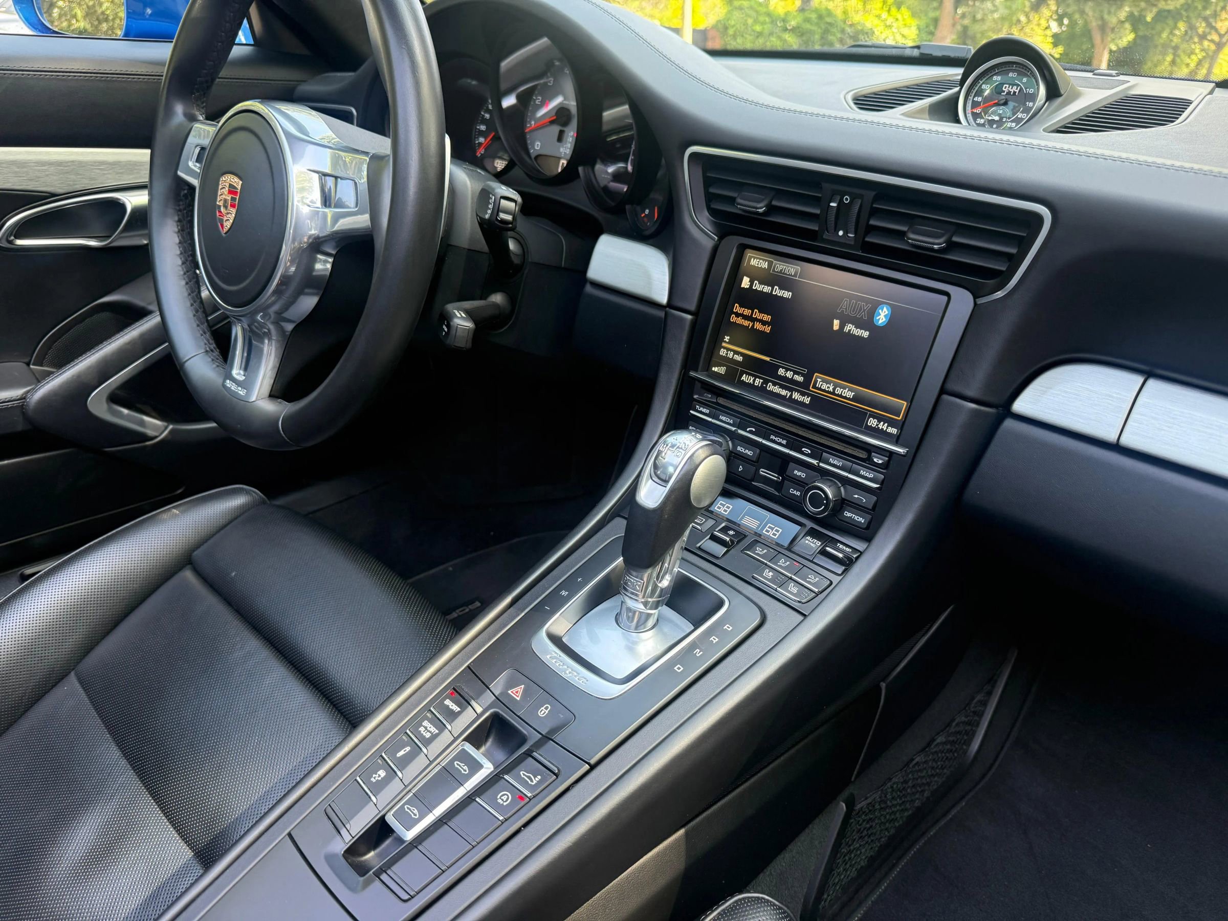 Used 2015 Porsche 911 Targa 4S w/ Sport Chrono Package AWD/4WD image 27