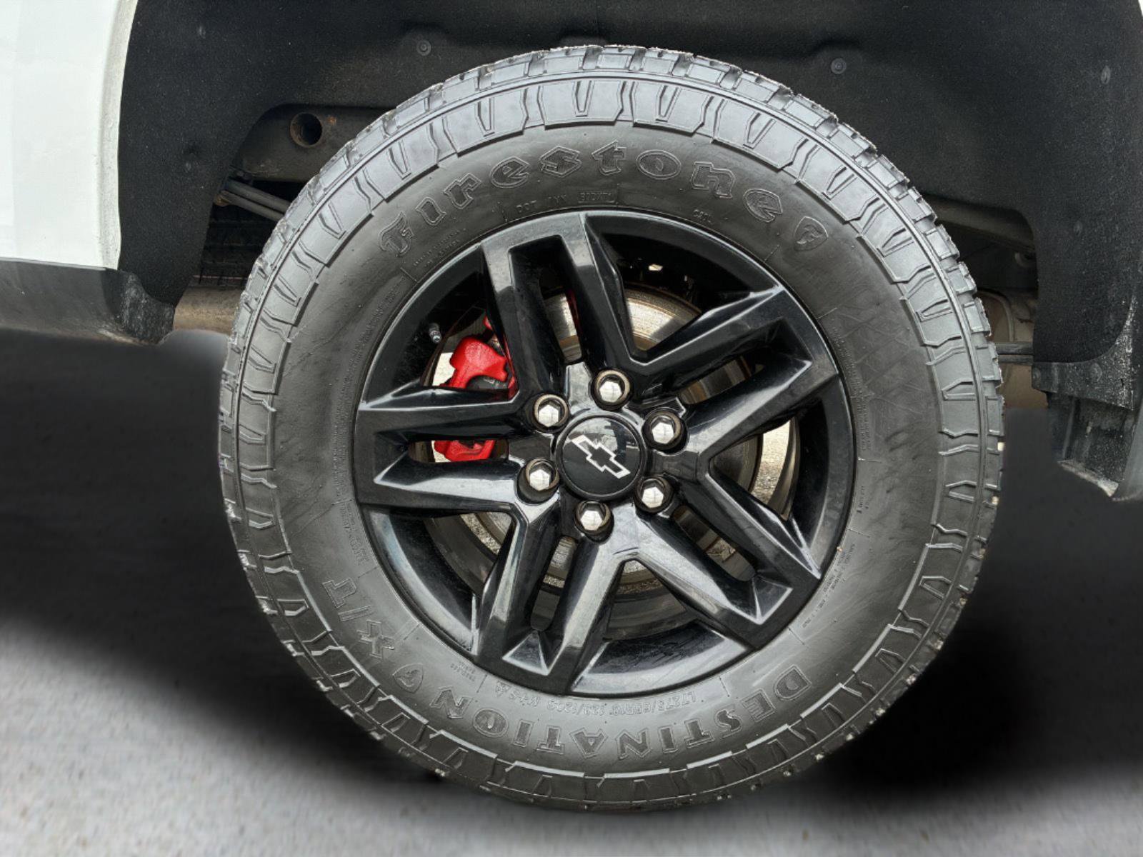 Used 2020 Chevrolet Silverado 1500 LT Trail Boss image 38