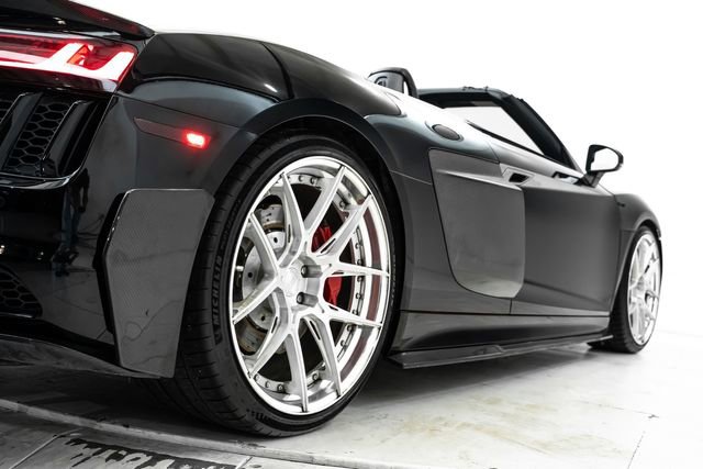 Used 2018 Audi R8 V10 plus image 14