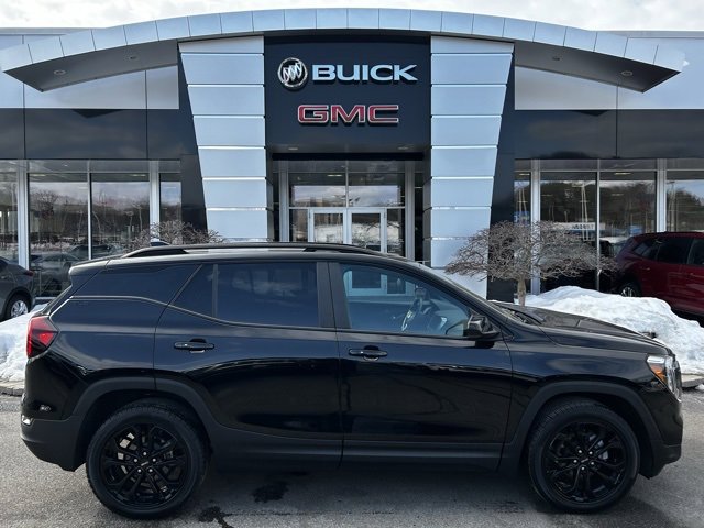 Used 2022 GMC Terrain SLE w/ Driver Convenience Package image 31