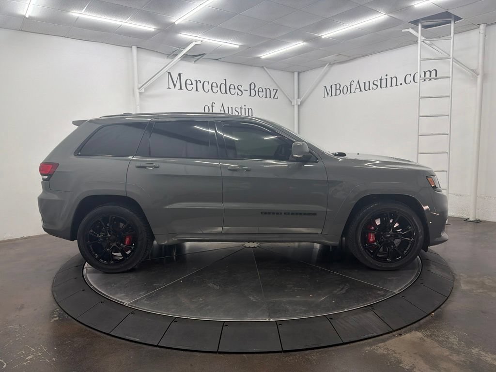 Used 2020 Jeep Grand Cherokee SRT AWD/4WD image 8